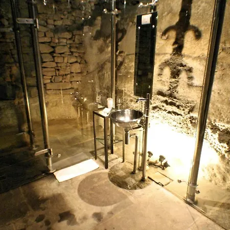 Le Della Saracca Hotel 4*