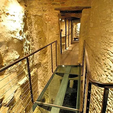 Le Della Saracca Hotel 4*