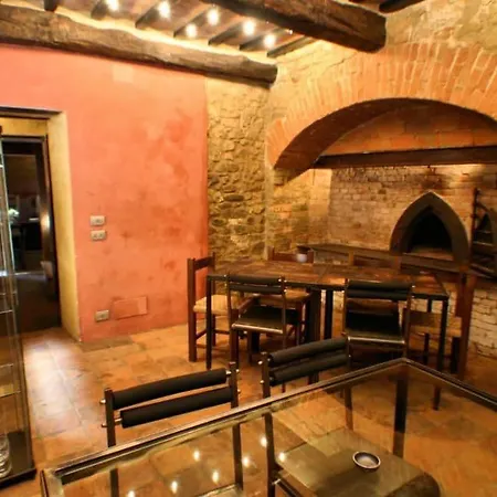 Le Della Saracca 4*
