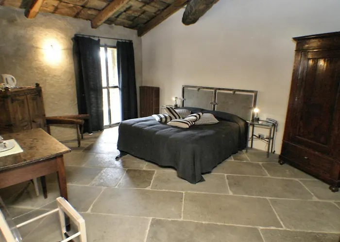 Hotel Le Della Saracca